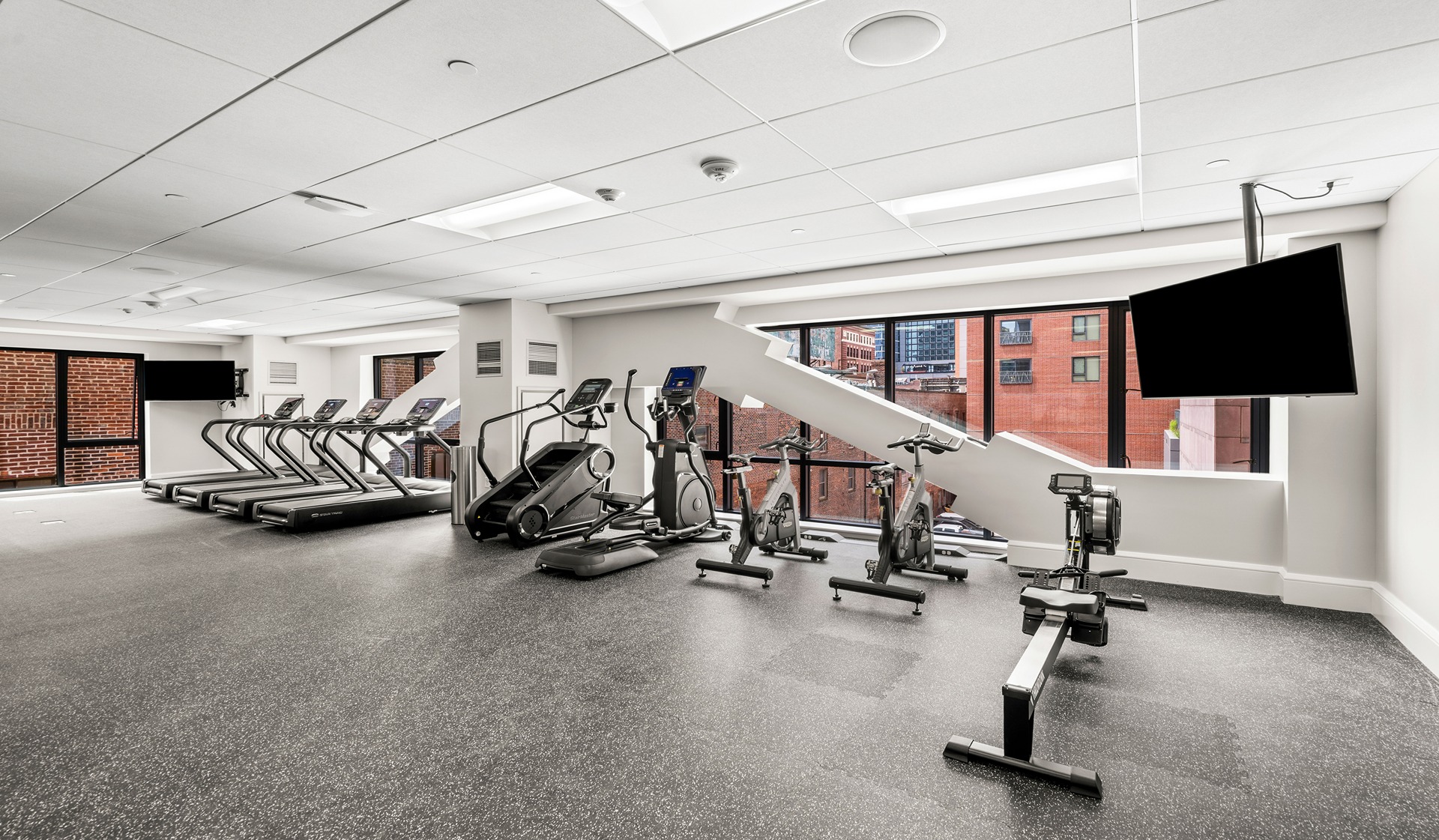 Gym at One Canal (4 of 4)